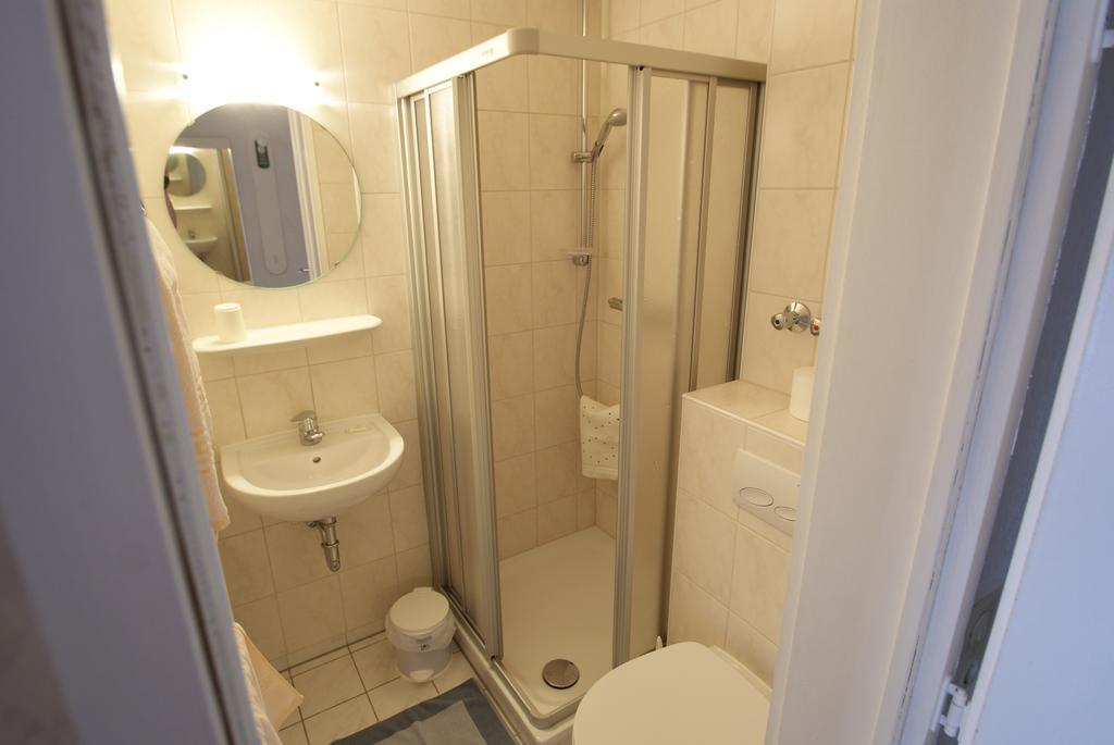 Hotel Margarethenhof Bad Orb Pokoj fotografie
